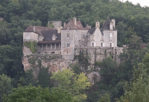 Le château de Cénevières